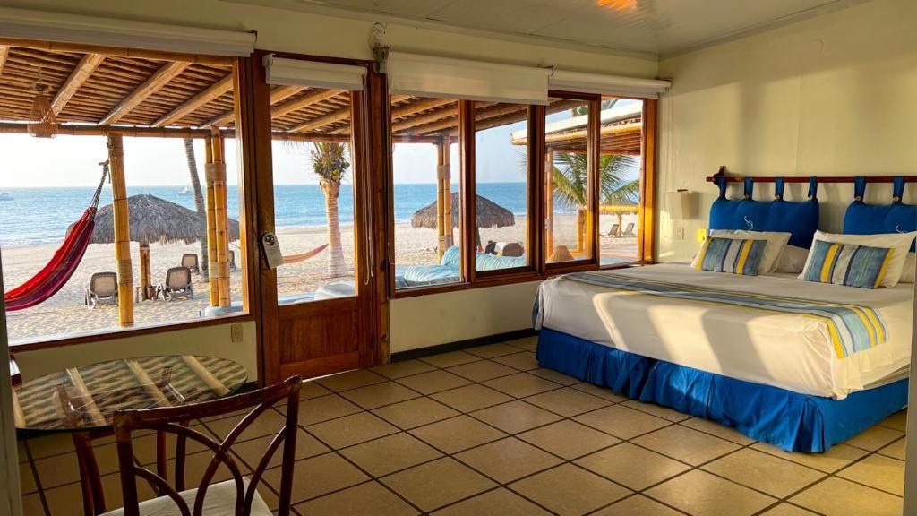 Punta Sal Suites & Bungalows Resort Canoas de Punta Sal Eksteriør billede